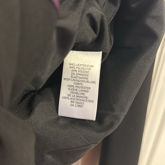 πΌ Banana Republic Women's Fitted Blazer - Corporate Chic! πΌ - Picture 6 of 6